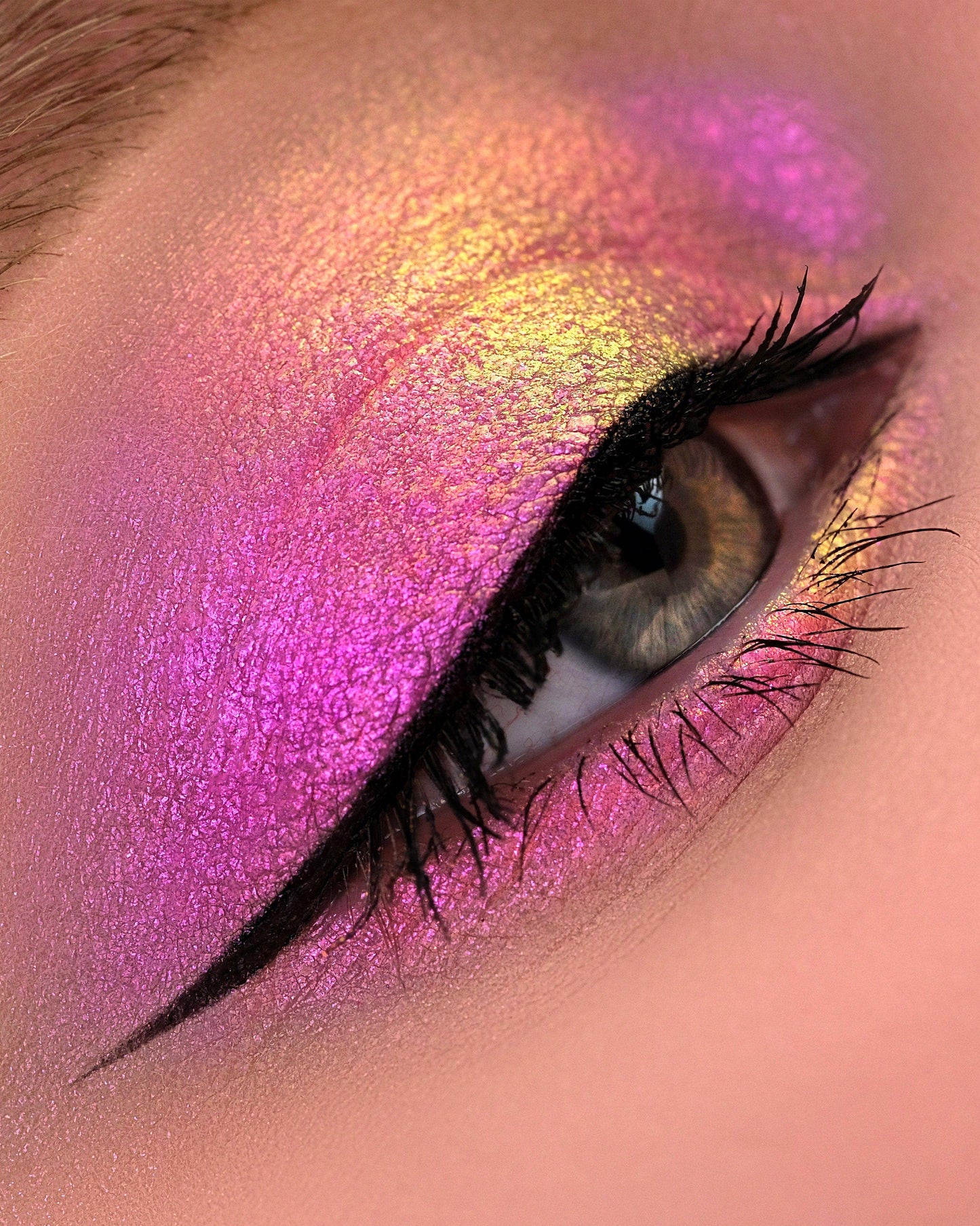 Karla Coosmetics - 'Cutie Pie' Opal Moonstone Multichrome Loose Eyeshadow