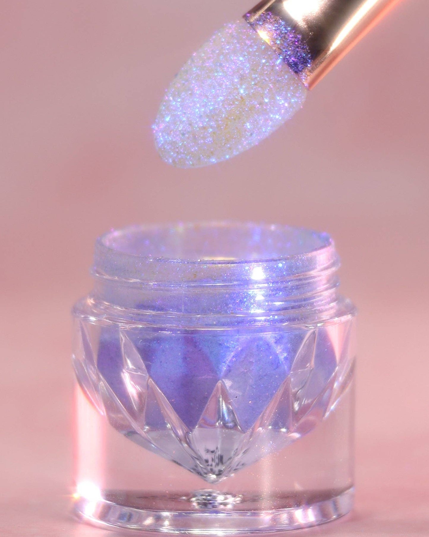 Karla Cosmetics - K1 Silicone Eye & Lip Pigment Eyeshadow Brush